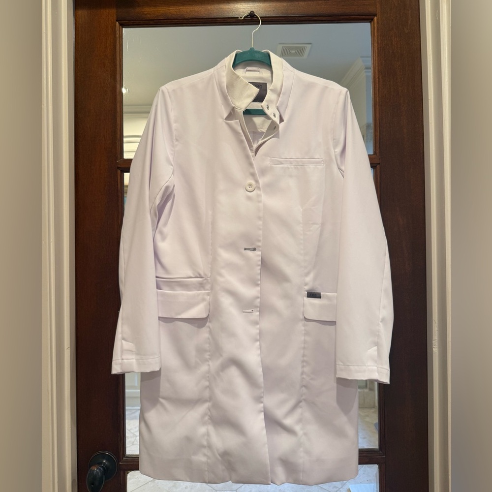 Figs Women's White Lab Coat